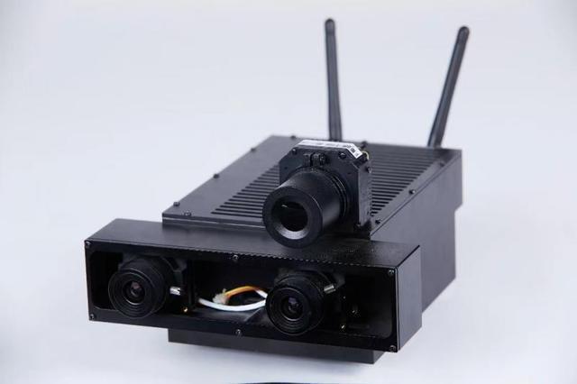 北理工“鹰瞳”极暗光摄像机 让黑夜亮如白昼的安防守护神